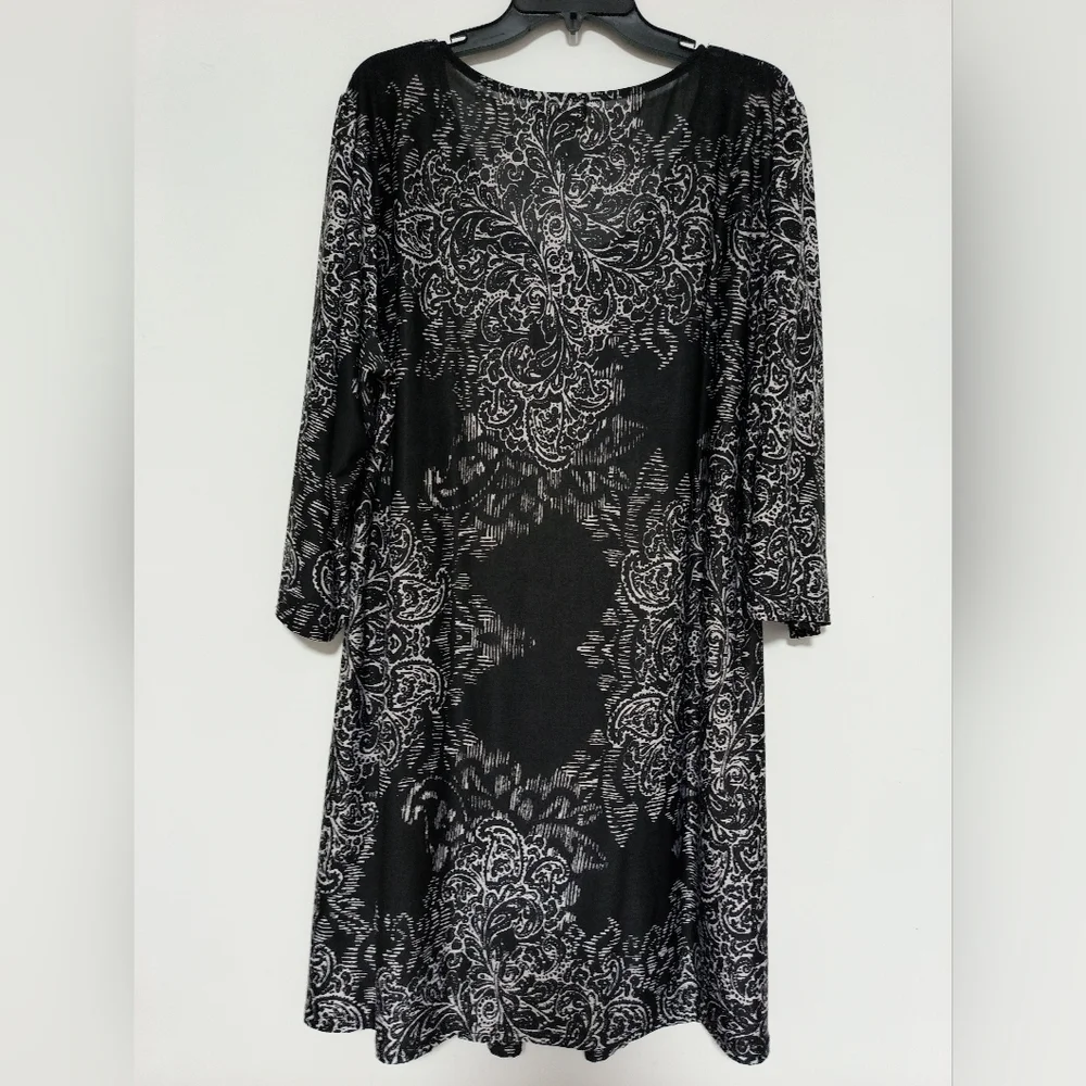 [5x$20] Black Beige Patterned Dress / 2X - Picture 4 of 7